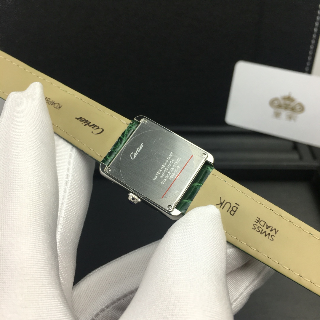 Cartier 皇家 卡地亚坦克女款腕表