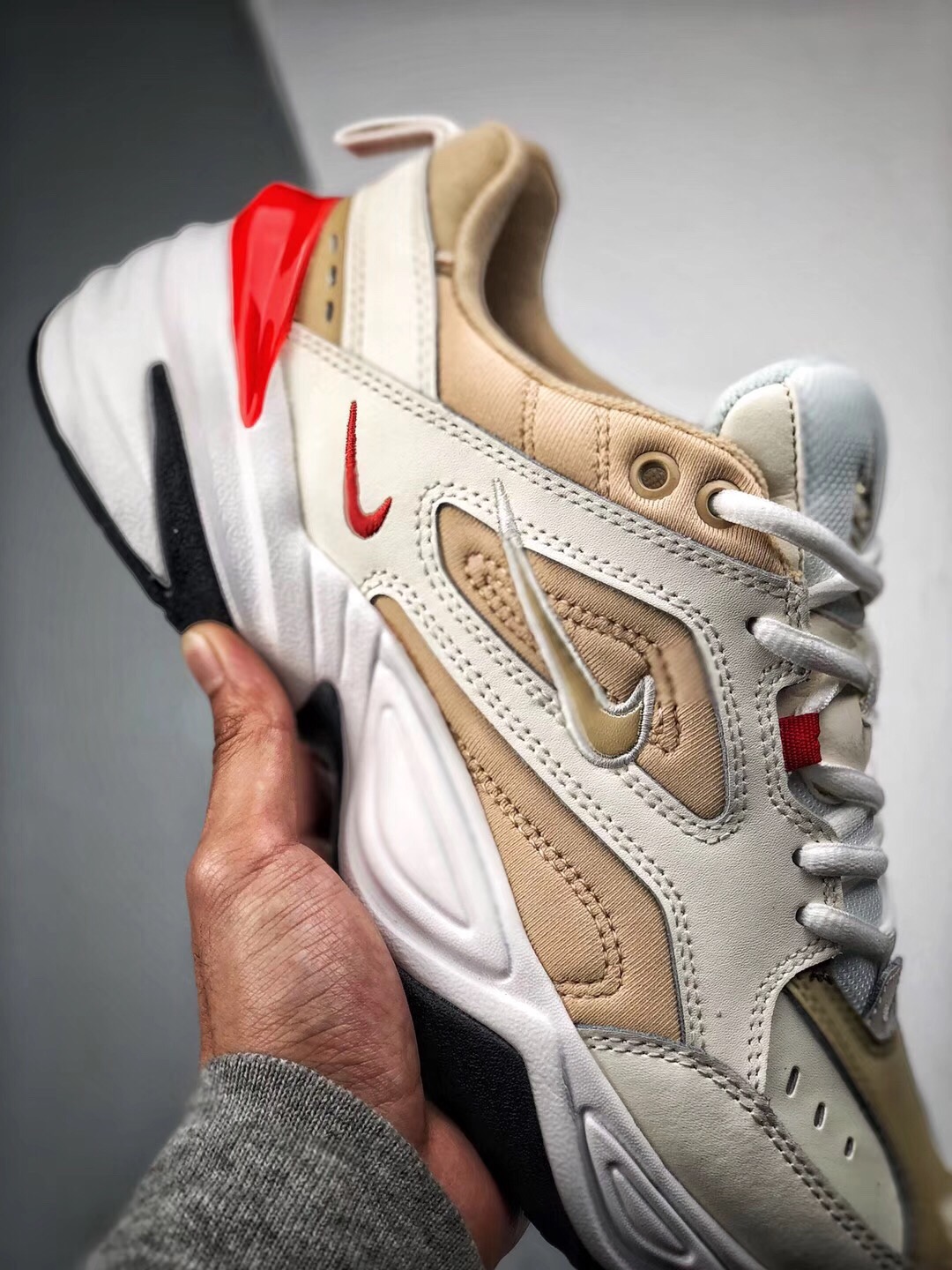 Air Monarch the M2K Tekno 米白卡 Size：36 36.5 37.5 38 38.5 39 40 40.5 41 42 42.5 43 44 44.5 45