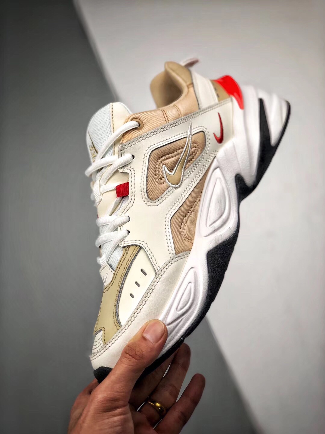Air Monarch the M2K Tekno 米白卡 Size：36 36.5 37.5 38 38.5 39 40 40.5 41 42 42.5 43 44 44.5 45