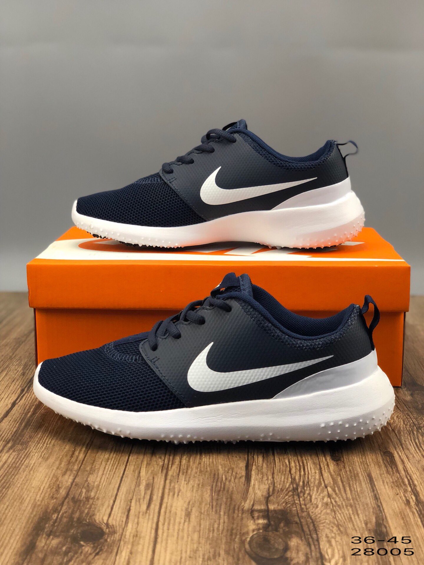 70耐克 NIKE ROSHE G 新款 高尔夫 刺猬底休闲运动跑鞋