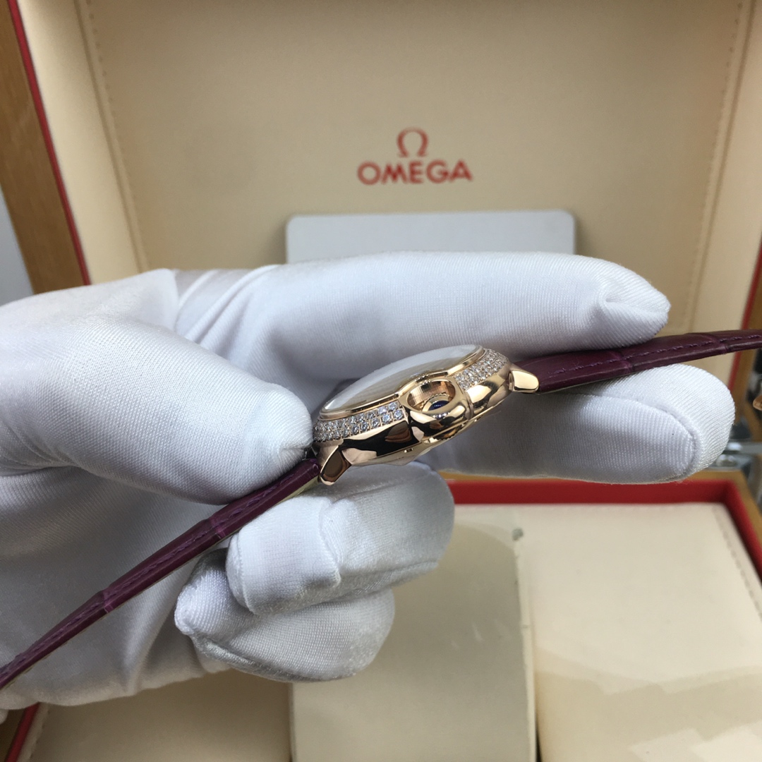 Cartier 皇家 卡地亚蓝气球系列33尺寸腕表