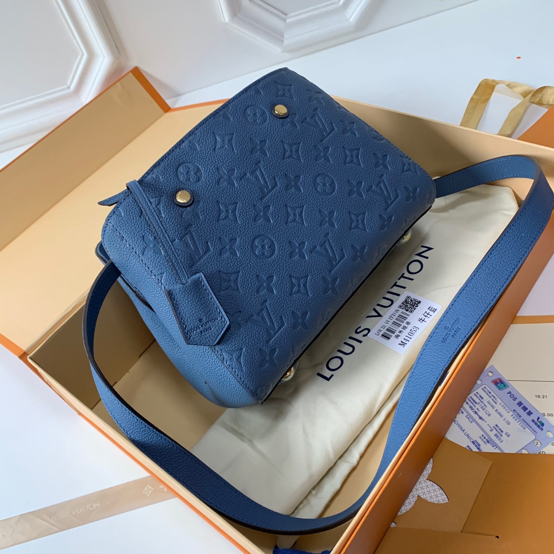NO:396992,[Exclusive real photo M41053 denim blue] montaigne bb Montaigne channel products The customers we target are never friends who never buy counters. We just ask you to compare the authentic counters. Size 29cm 2019.,LV [original leather],louis vuitton19860909【独家实拍M41053牛仔蓝】montaigne bb 蒙田 渠道品 我们针对的客户永远不是从不买专柜的朋友 我们只求你拿专柜正品来对比 尺寸29cm 2019.,LV【原厂皮】,louis vuitton,Bag