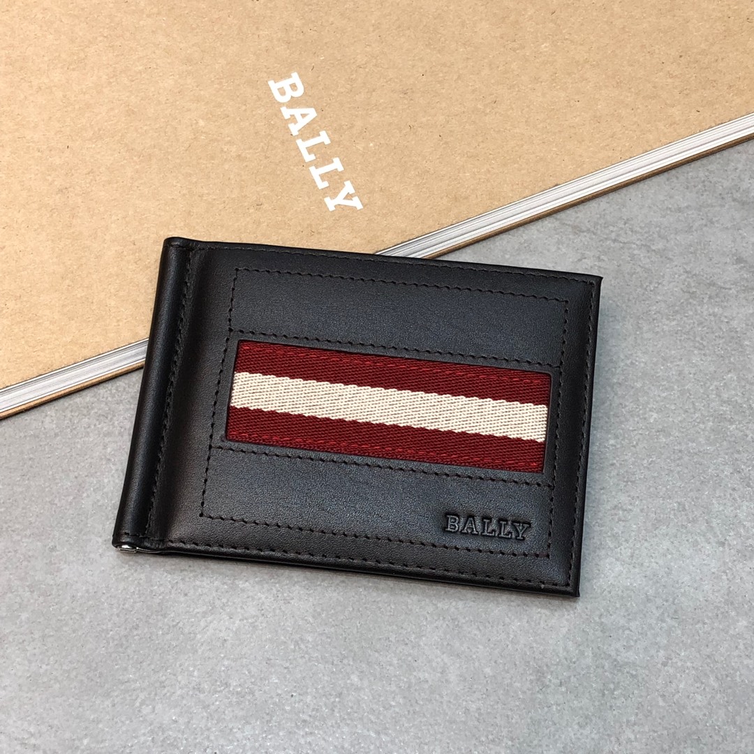 [Bally Wallets]The counter features classic models and top-quality materials T