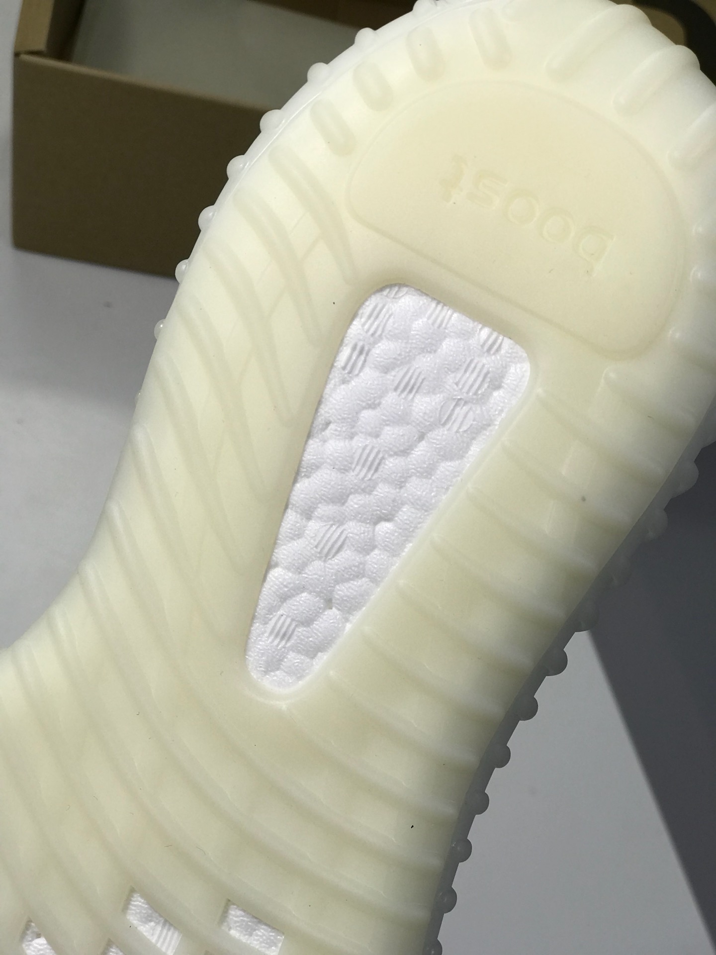 190满天星 原价：220巴斯夫 阿迪达斯 Yeezy 350 Boost V2 “Static Refective” 满天星配色 EF2367 灰白