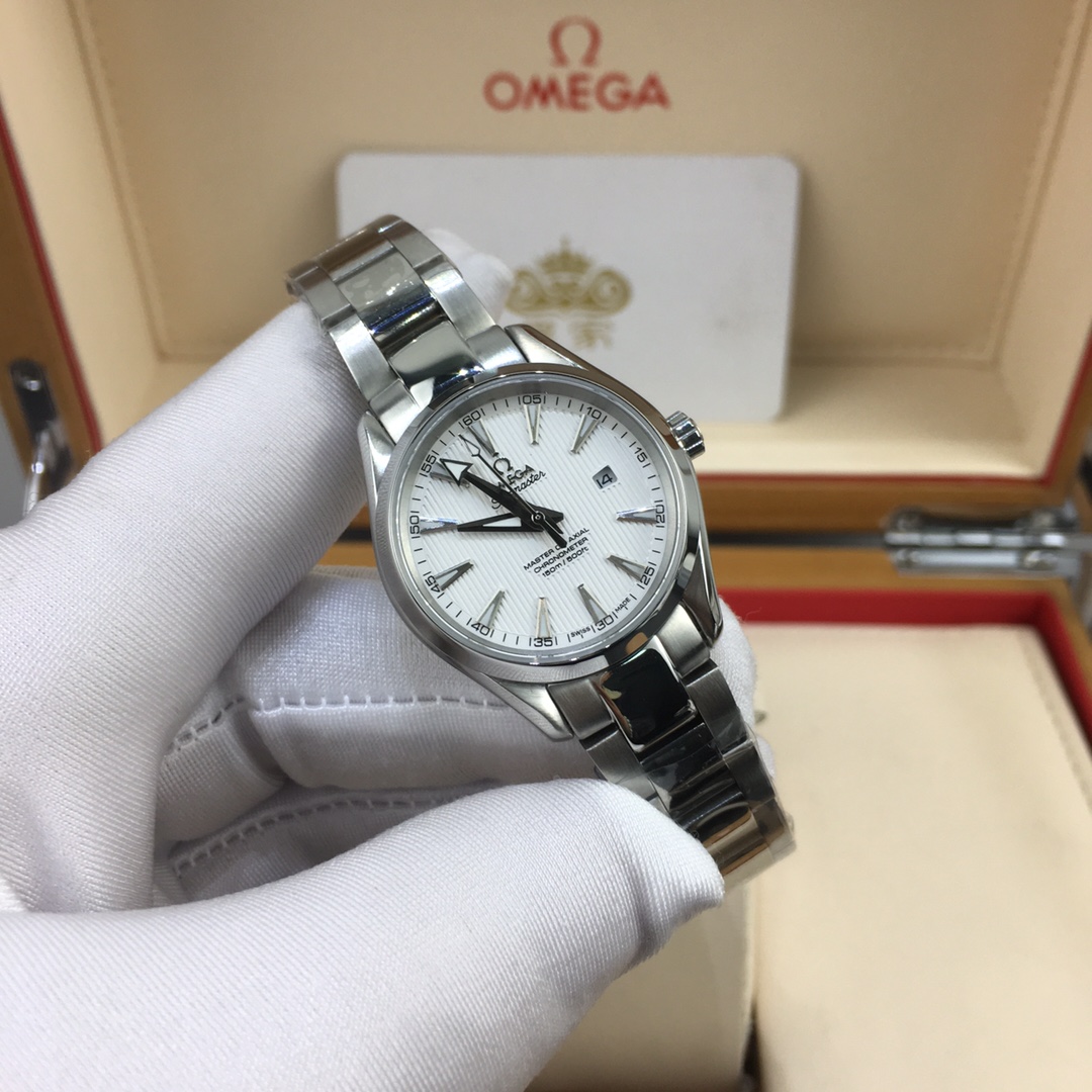Omega 皇家 欧米茄海马女款系列腕表