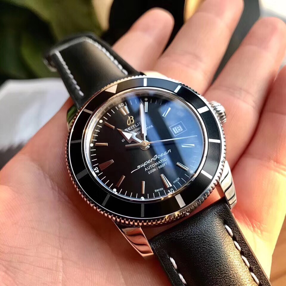 Часы Breitling