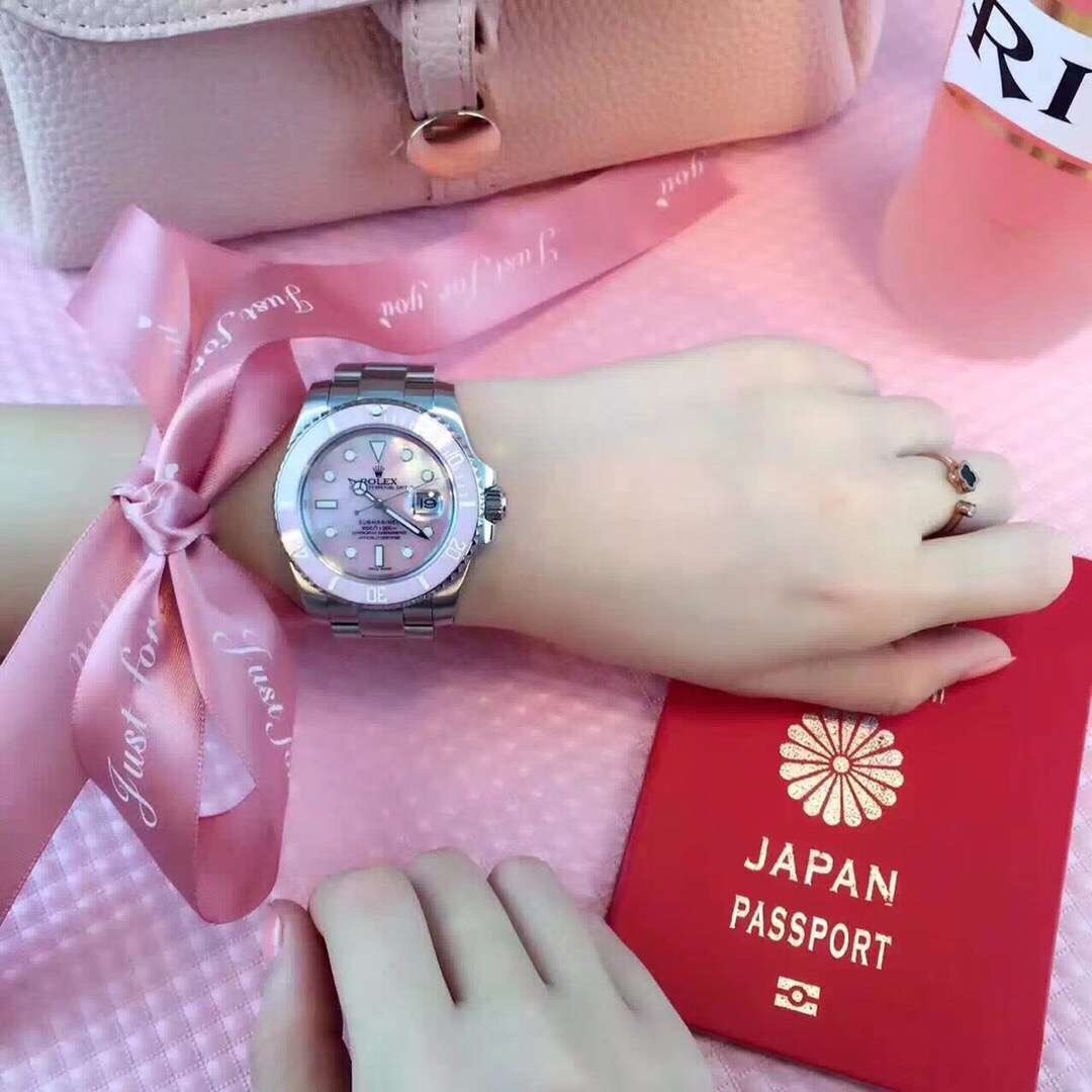 Rolex 劳力士粉水鬼贝壳面，皮带 胶带 钢带都有
