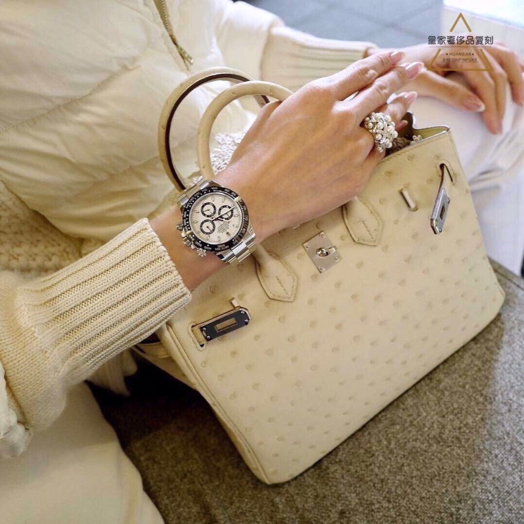 Rolex 女士带劳力士迪通拿也是非常的 ，不信你看图片
