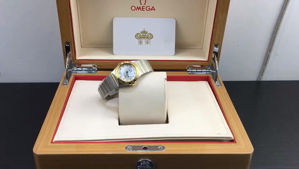 Omega 皇家 欧米茄星座系列女款腕表视频欣赏