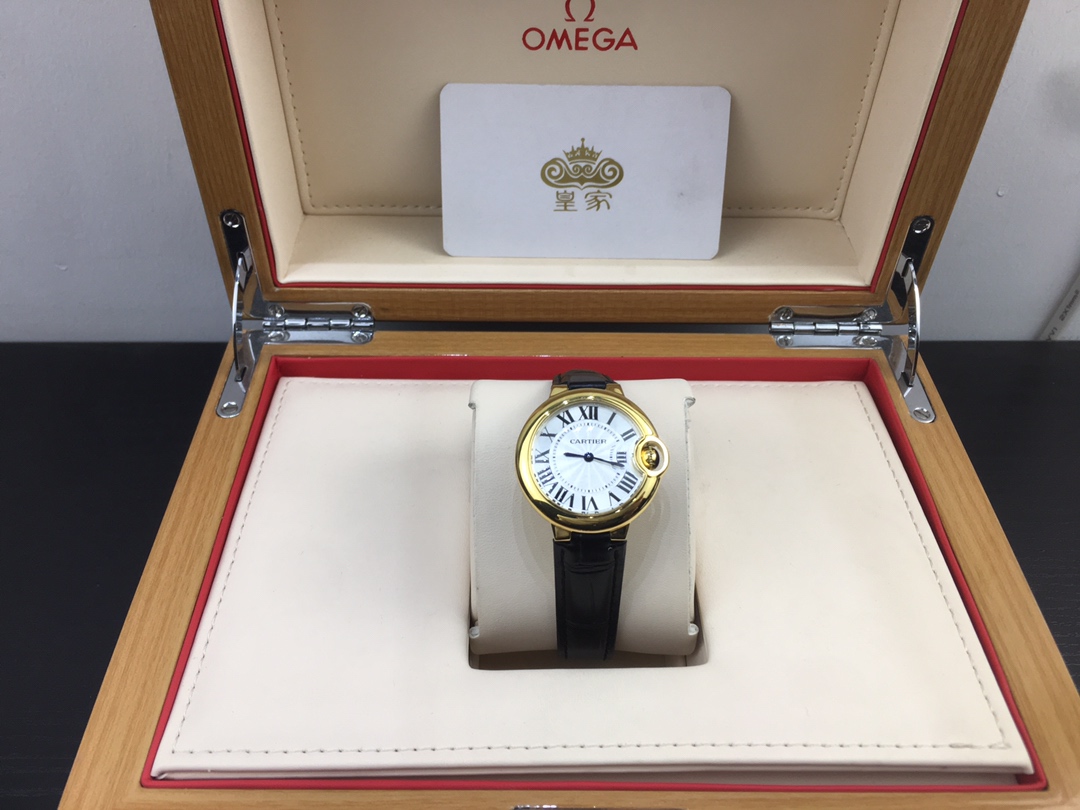 Cartier 皇家 卡地亚蓝气球33尺寸女款腕表