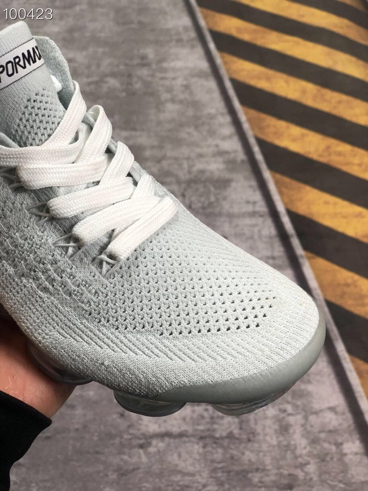 170<br />真标公司货    耐克Nike Air Vapormax Flyknit 2 全掌小气泡气垫减震缓震慢跑鞋！编码：XXG25570 Size：36 36.5 37.5 38 38.5 39 40 40.5 41 42 42.5 43 44 44.5 45