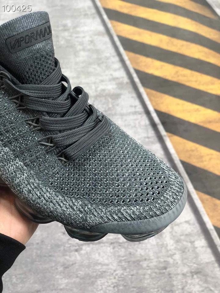 170<br />真标公司货    耐克Nike Air Vapormax Flyknit 2 全掌小气泡气垫减震缓震慢跑鞋！编码：XXG25570 Size：36 36.5 37.5 38 38.5 39 40 40.5 41 42 42.5 43 44 44.5 45
