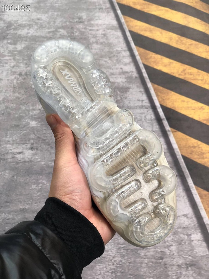 170<br /> 真标公司货    耐克Nike Air Vapormax Flyknit 2 全掌小气泡气垫减震缓震慢跑鞋！编码：XXG25570 Size：36 36.5 37.5 38 38.5 39