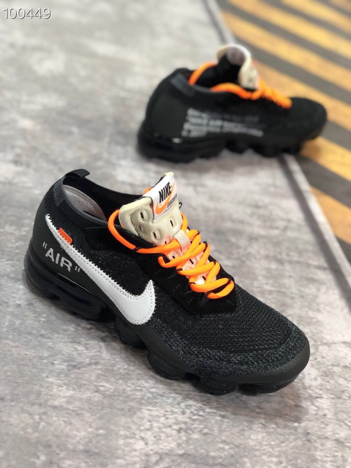 190<br />顶级虎扑版 原厂小潘大底，进口南花针织面，1：1复刻原版本 耐克2018联名气垫NIKE 2018 OFF-WHITE × Vapormax 联名限量版 编号XXG768740 <br />尺码：36 36.5 37 38 38.5 39 40 40.5 41 42 42.5 43 44 44.5 45