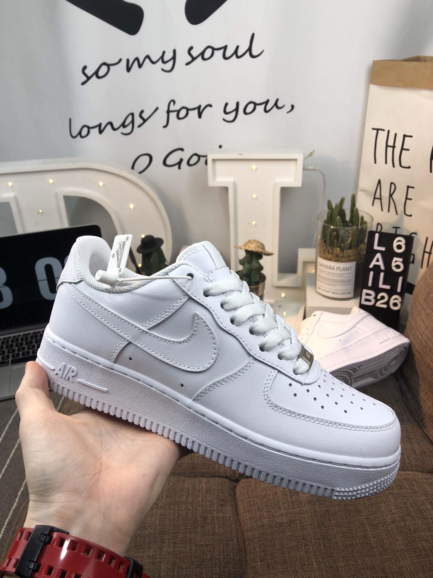 120  真标Nike Air Force 1 High '07 LV8“Flax”内置气垫 空军一号低帮板鞋 <br />号码：36 36.5 37.5 38 38.5 39 40 40.5 41 42 42.5 43 44 44.5 45