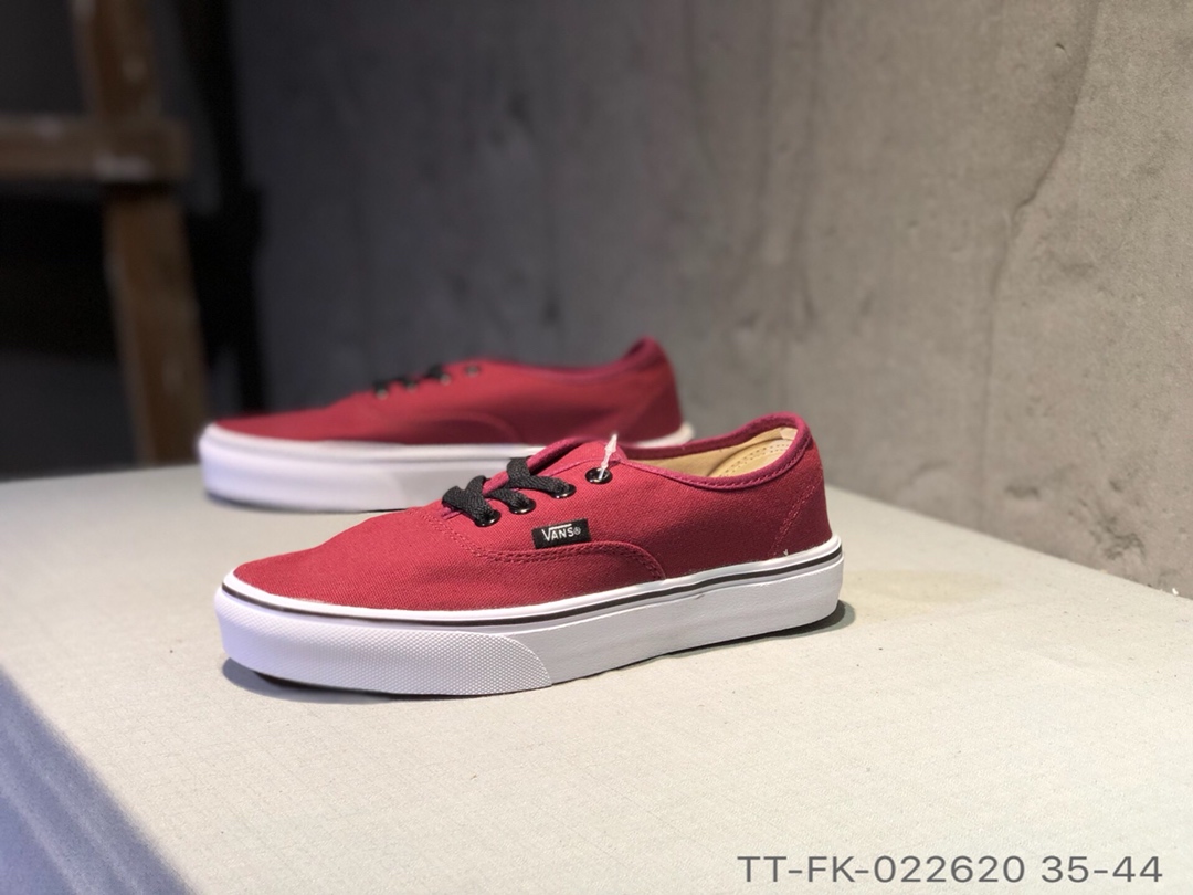 65 福利特价  Vans Authentic 万斯 低帮滑板鞋