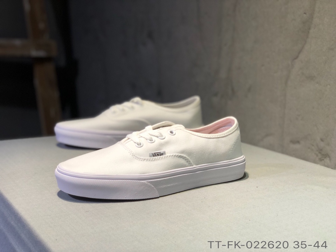 65 福利特价  Vans Authentic 万斯 低帮滑板鞋