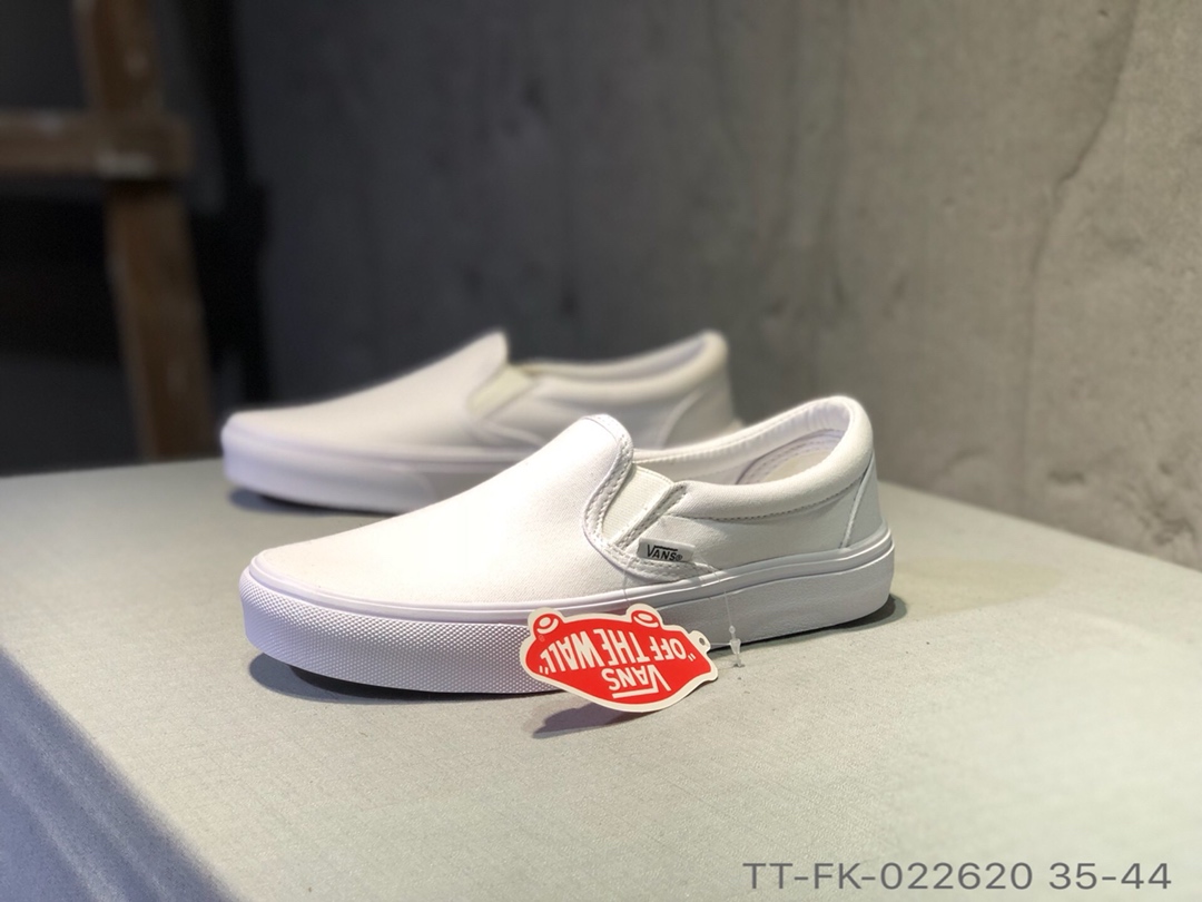 65 福利特价  Vans Authentic 万斯 低帮滑板鞋