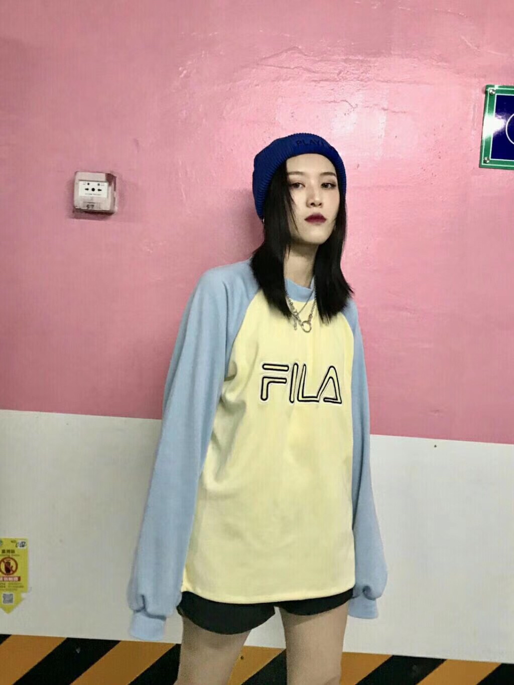 95# FILA 婓乐海外版19ss春款  斐乐插肩袖拼接卫衣 情侣款