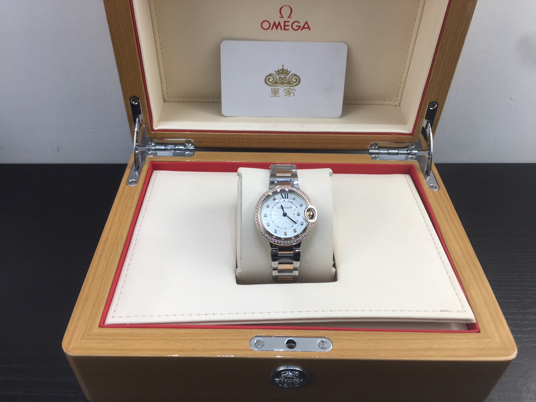Cartier 皇家 卡地亚蓝气球33尺寸腕表