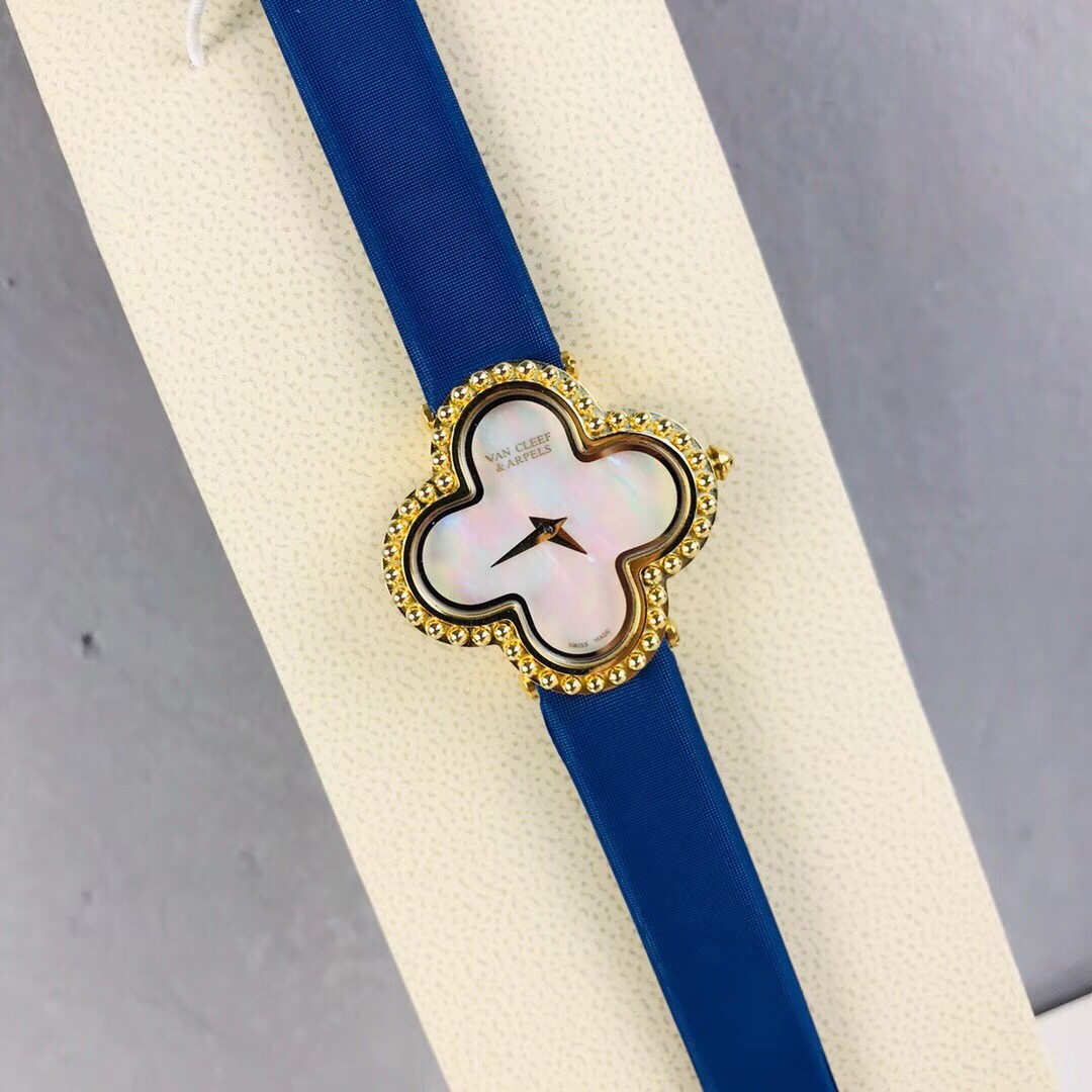 Van Cleef & Arpels 品牌：Van Cleef & Arpels · 梵克雅宝 ™