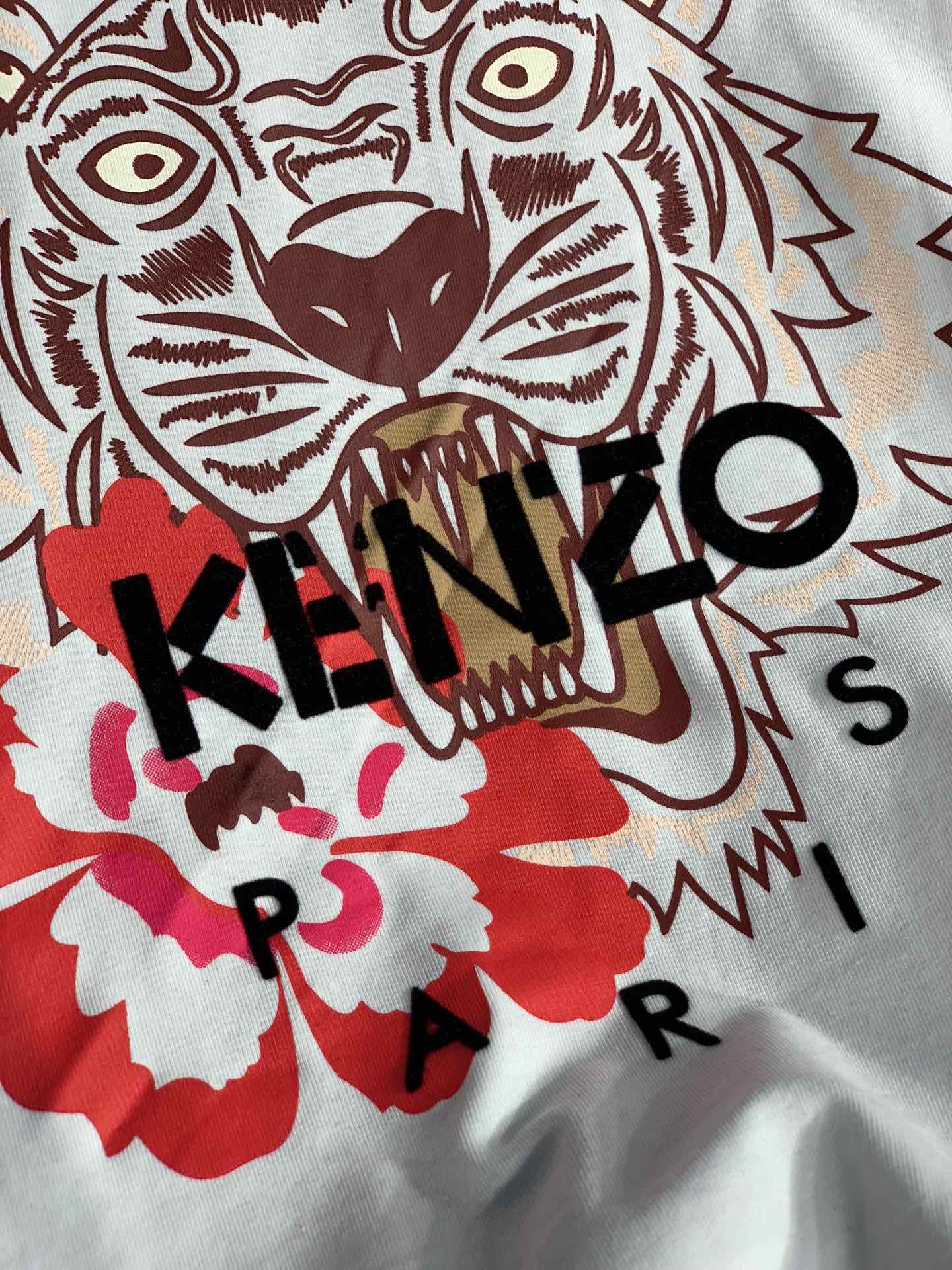 65 kenzo 虎头 女款！植绒字母花朵T恤！