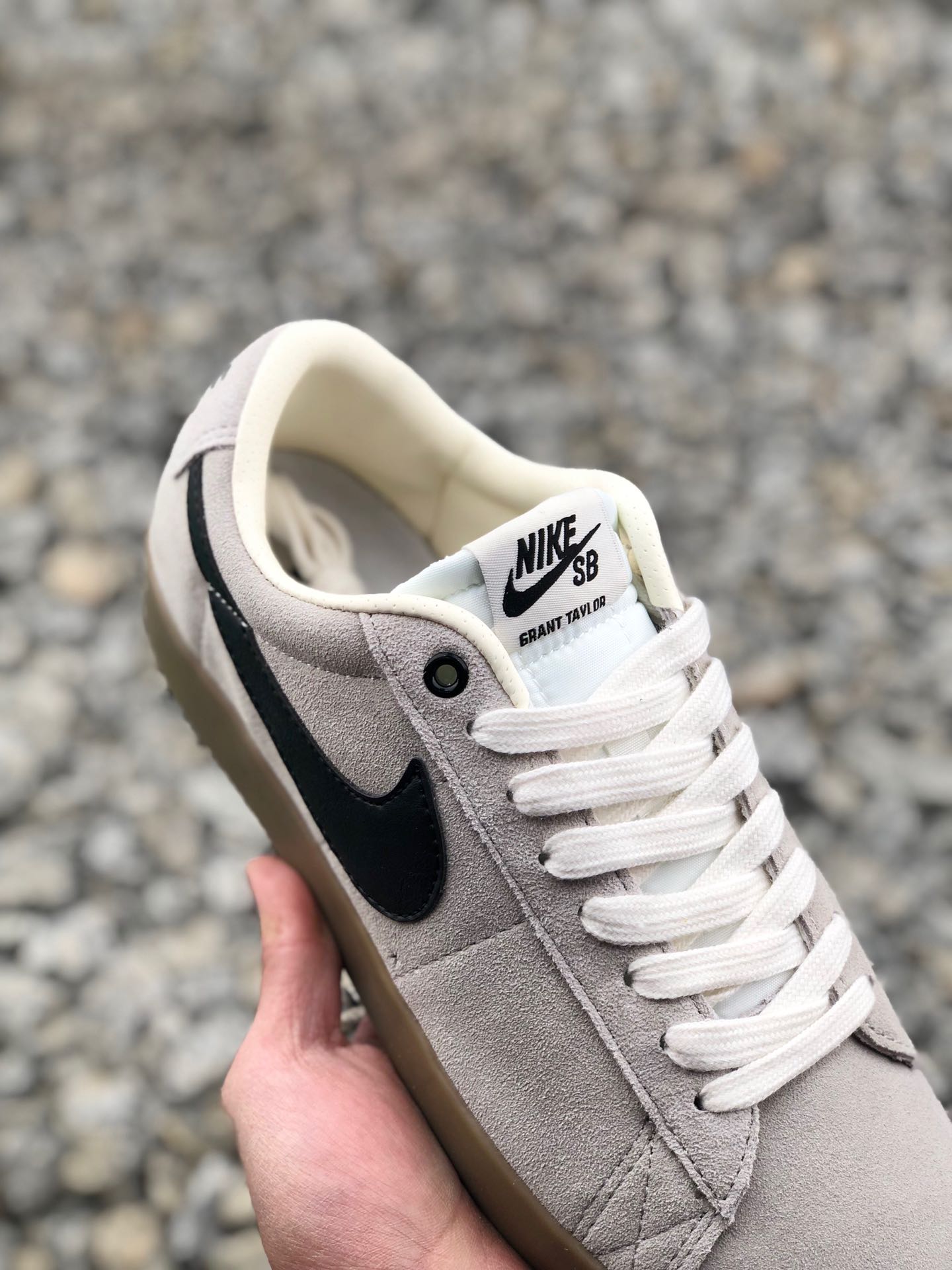 100  公司级！耐克 Nike SB Blazer Low GT 经典开拓者板鞋 进口台湾猪巴革制！<br />号码：35 36 36.5 37.5 38 38.5 39 40 40.5 41 42 42.5 43 44