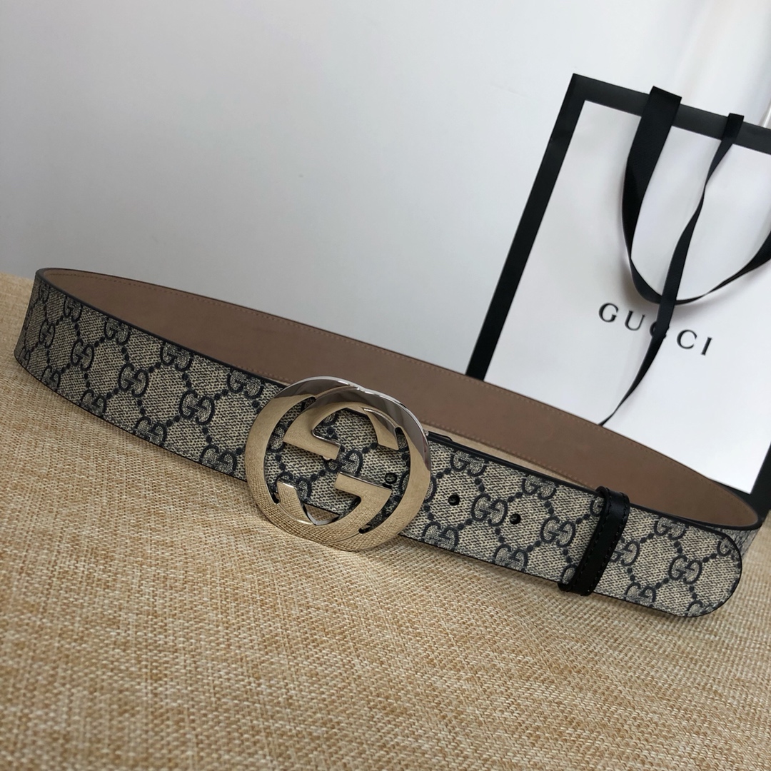不变的经典GG高级人造帆布腰带饰以互