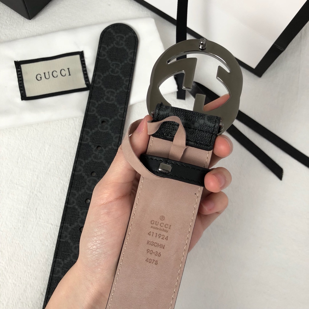 不变的经典GG高级人造帆布腰带饰以互