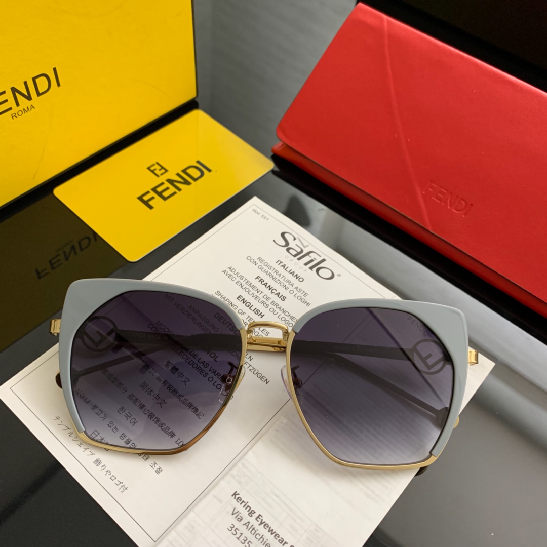 Fendi - Sunglasses