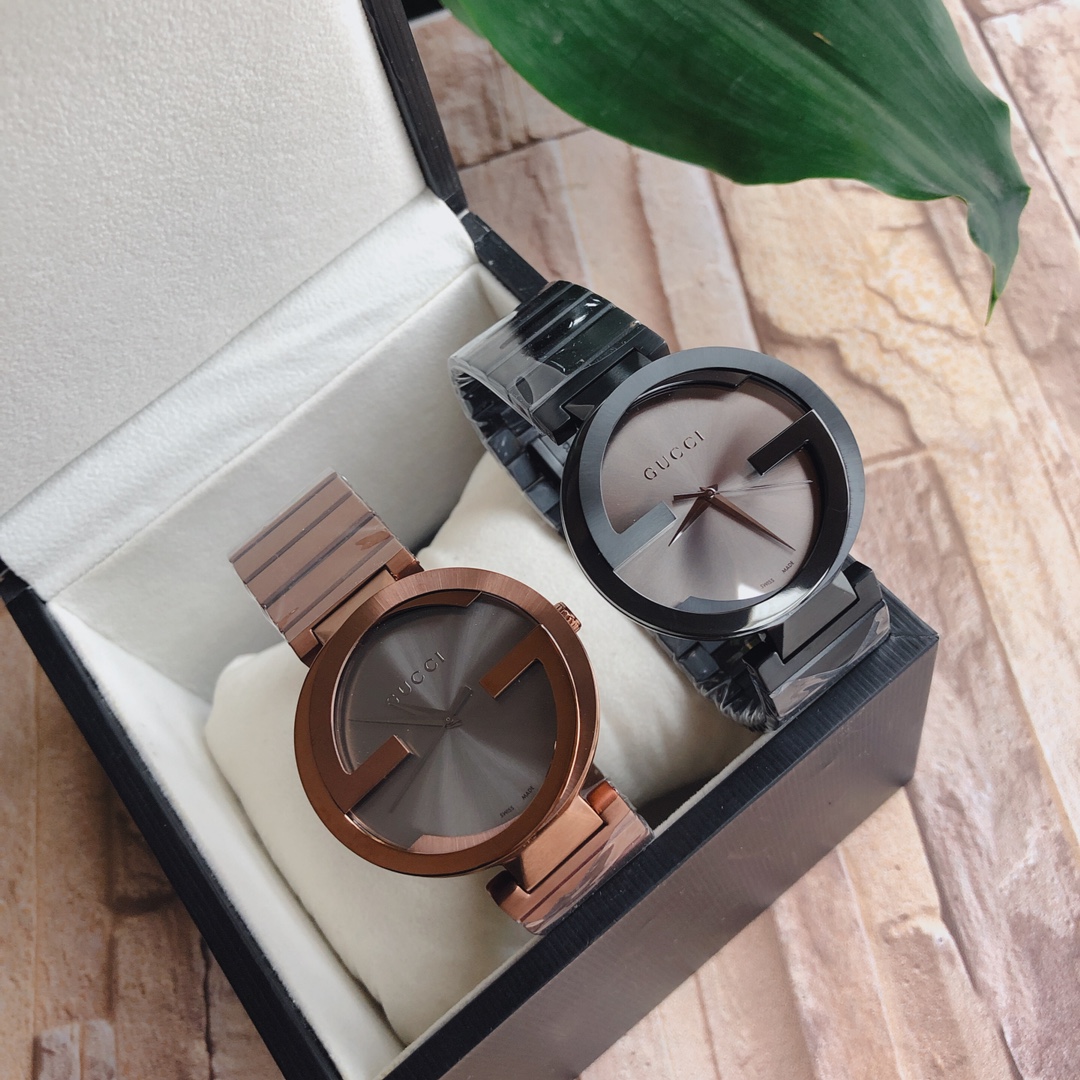 NO:156665,Batch: Original box: 30 channel goods!  Gucci double G, unique double G bezel logo, very layered, this is something that imitation watches cannot reach. If there is no imitation in the market, please buy it with confidence!  Original Swiss quartz movement with watch diameter of 42mm, sapphire glass, channel goods!  ,gucci,gucci19860909批: 原盒:30 渠道货！Gucci古驰双G,独特双G表圈Logo,非常有层次感,这是仿表无法企及的,市场无仿货放心购买！表径42mm原装瑞士石英机芯,蓝宝石玻璃,渠道货！,,gucci,gucci,Watch