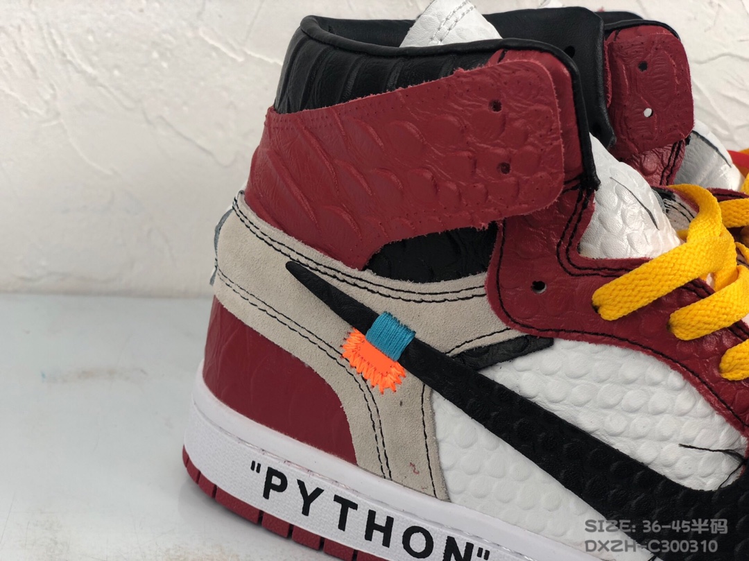 130<br />公司级 Nike Air Jordan 1 X OFF-White 联名款乔1 AJ1  ow顶级超软湿发小牛皮 超级性价比 跑量款 36 36.5 37.5 38 38.5 39 40 40.5 41 42 42.5 43 44 44.5 45 #DXZH-C300310