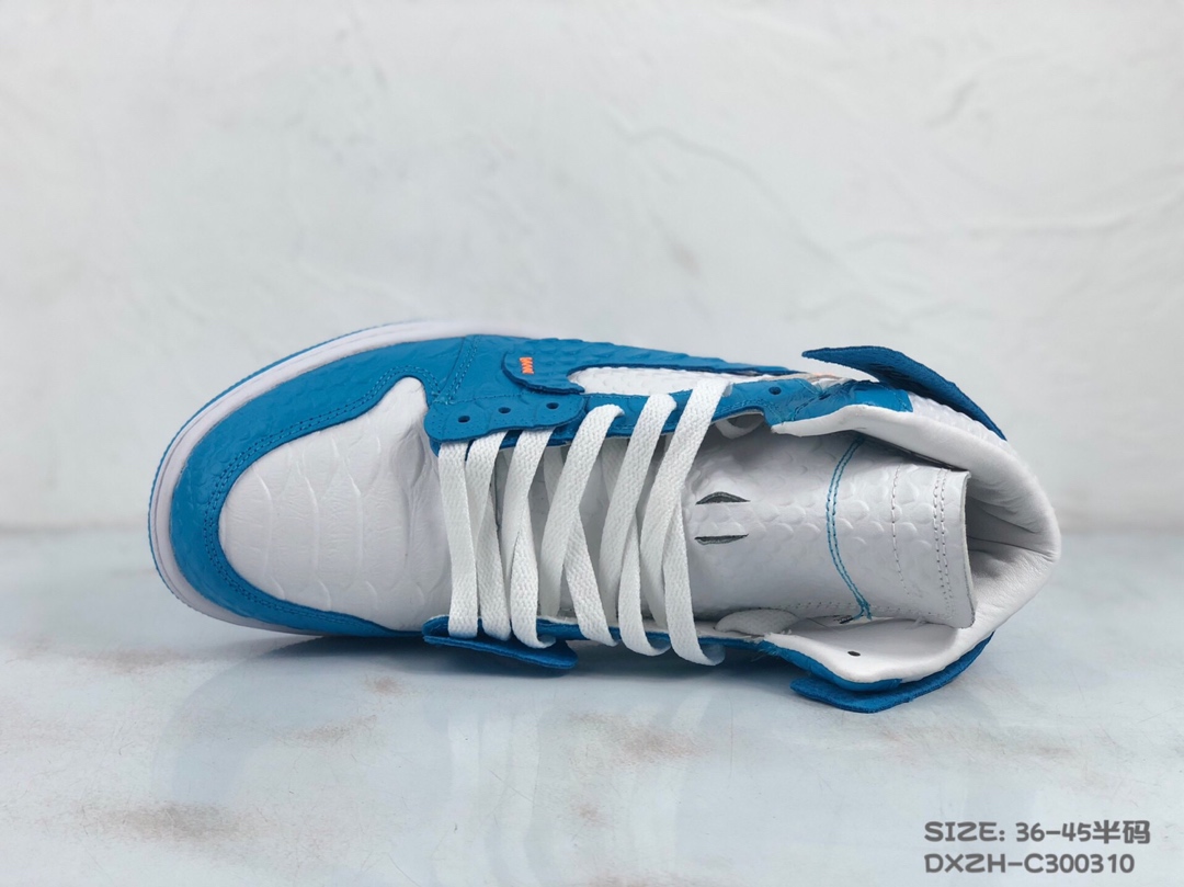 130<br />公司级 Nike Air Jordan 1 X OFF-White 联名款乔1 AJ1  ow顶级超软湿发小牛皮 超级性价比 跑量款 36 36.5 37.5 38 38.5 39 40 40.5 41 42 42.5 43 44 44.5 45 #DXZH-C300310