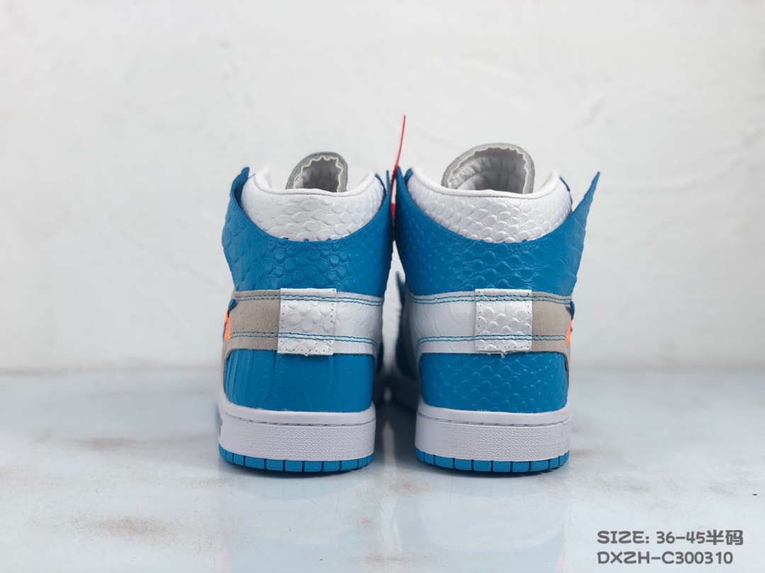 130<br />公司级 Nike Air Jordan 1 X OFF-White 联名款乔1 AJ1  ow顶级超软湿发小牛皮 超级性价比 跑量款 36 36.5 37.5 38 38.5 39 40 40.5 41 42 42.5 43 44 44.5 45 #DXZH-C300310