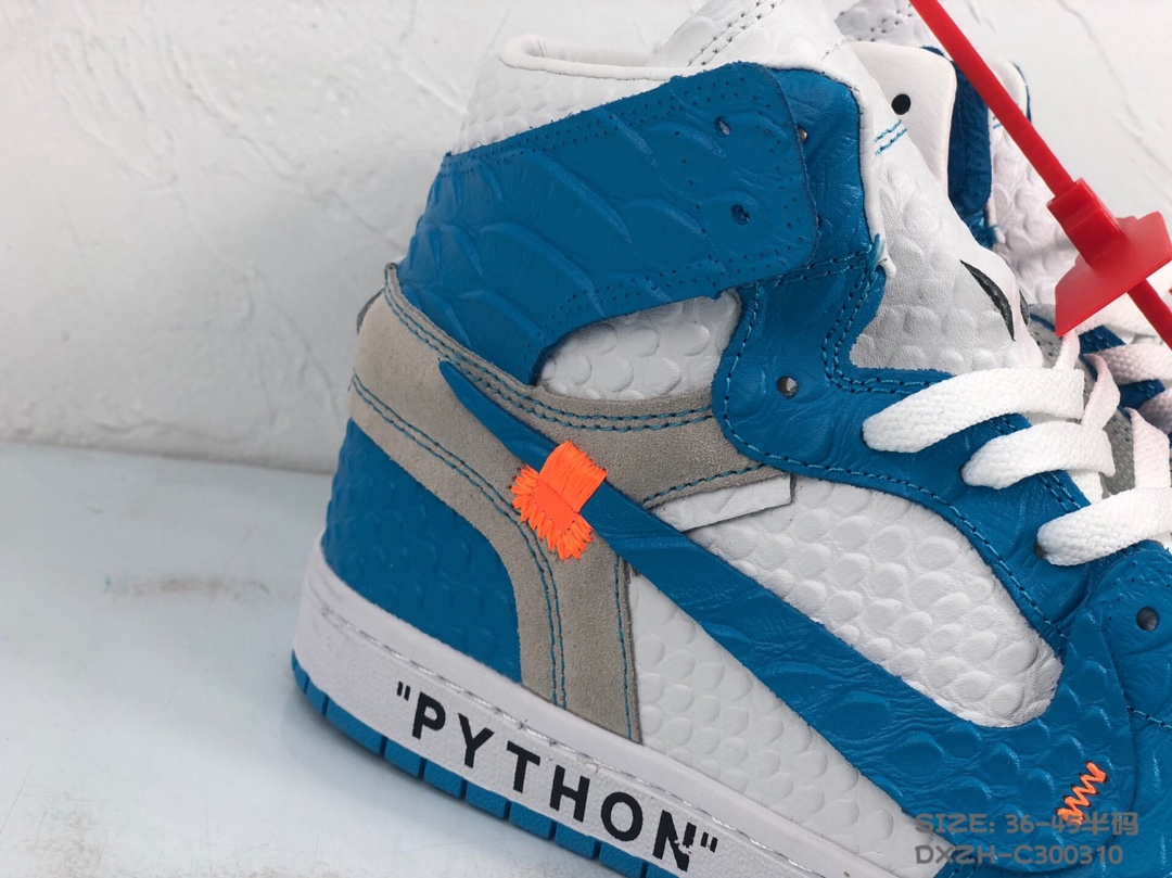 130<br />公司级 Nike Air Jordan 1 X OFF-White 联名款乔1 AJ1  ow顶级超软湿发小牛皮 超级性价比 跑量款 36 36.5 37.5 38 38.5 39 40 40.5 41 42 42.5 43 44 44.5 45 #DXZH-C300310