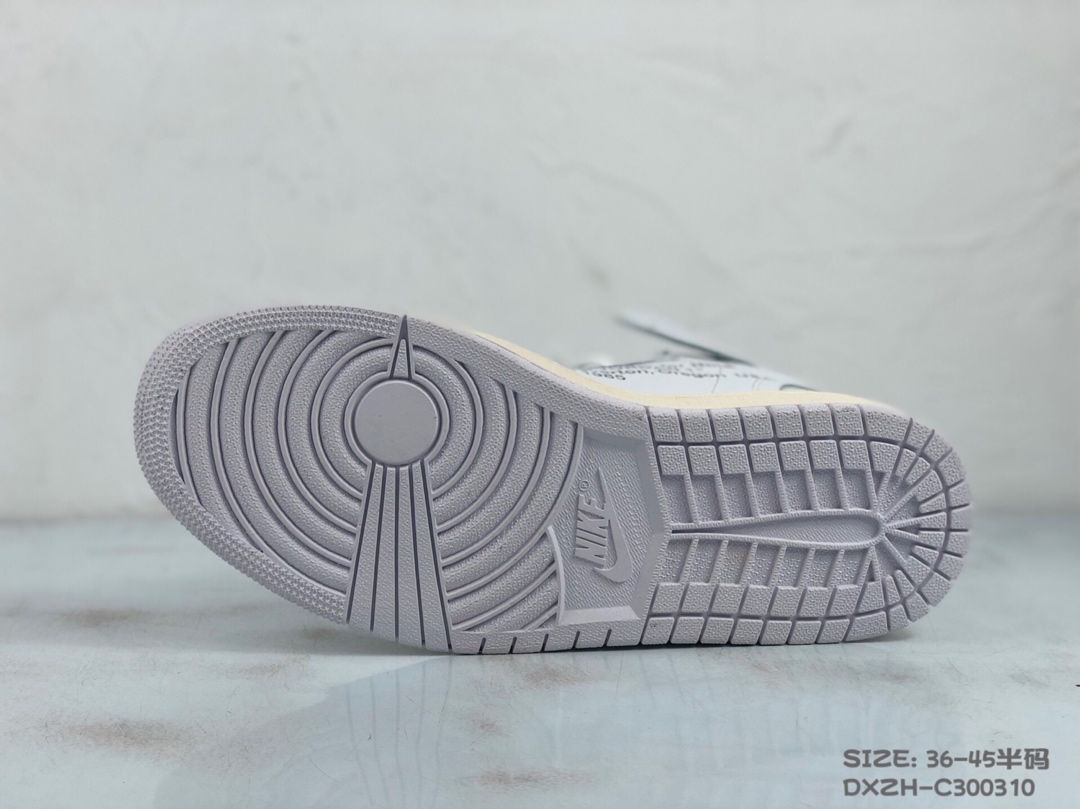 130<br />公司级 Nike Air Jordan 1 X OFF-White 联名款乔1 AJ1  ow顶级超软湿发小牛皮 超级性价比 跑量款 36 36.5 37.5 38 38.5 39 40 40.5 41 42 42.5 43 44 44.5 45 #DXZH-C300310