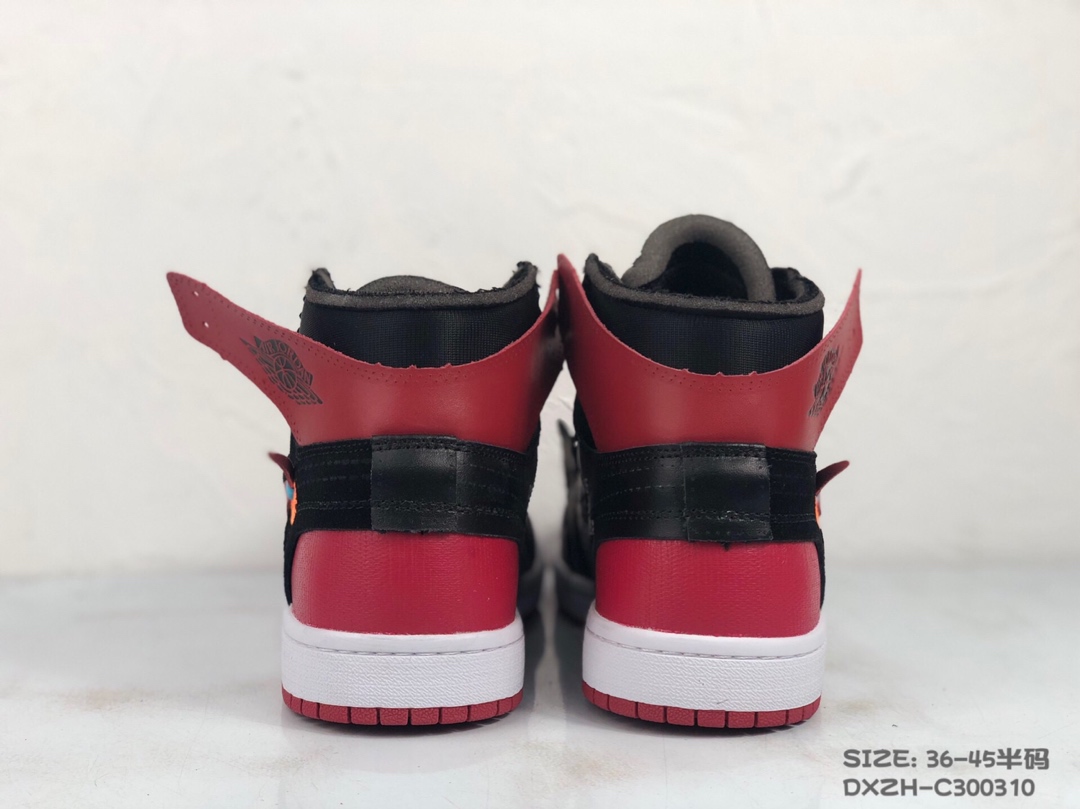 130<br />公司级 Nike Air Jordan 1 X OFF-White 联名款乔1 AJ1  ow顶级超软湿发小牛皮 超级性价比 跑量款 36 36.5 37.5 38 38.5 39 40 40.5 41 42 42.5 43 44 44.5 45 #DXZH-C300310
