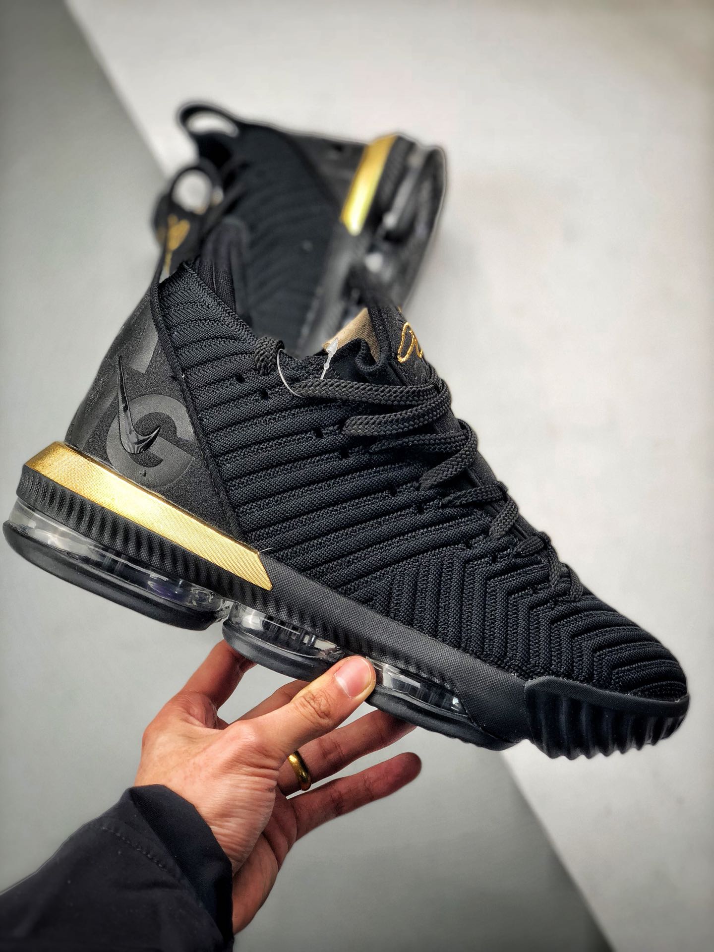 190 纯原最高工艺  黑金配色 Nike Lebron XVI EP 勒布朗詹姆斯16代BQ6582-900