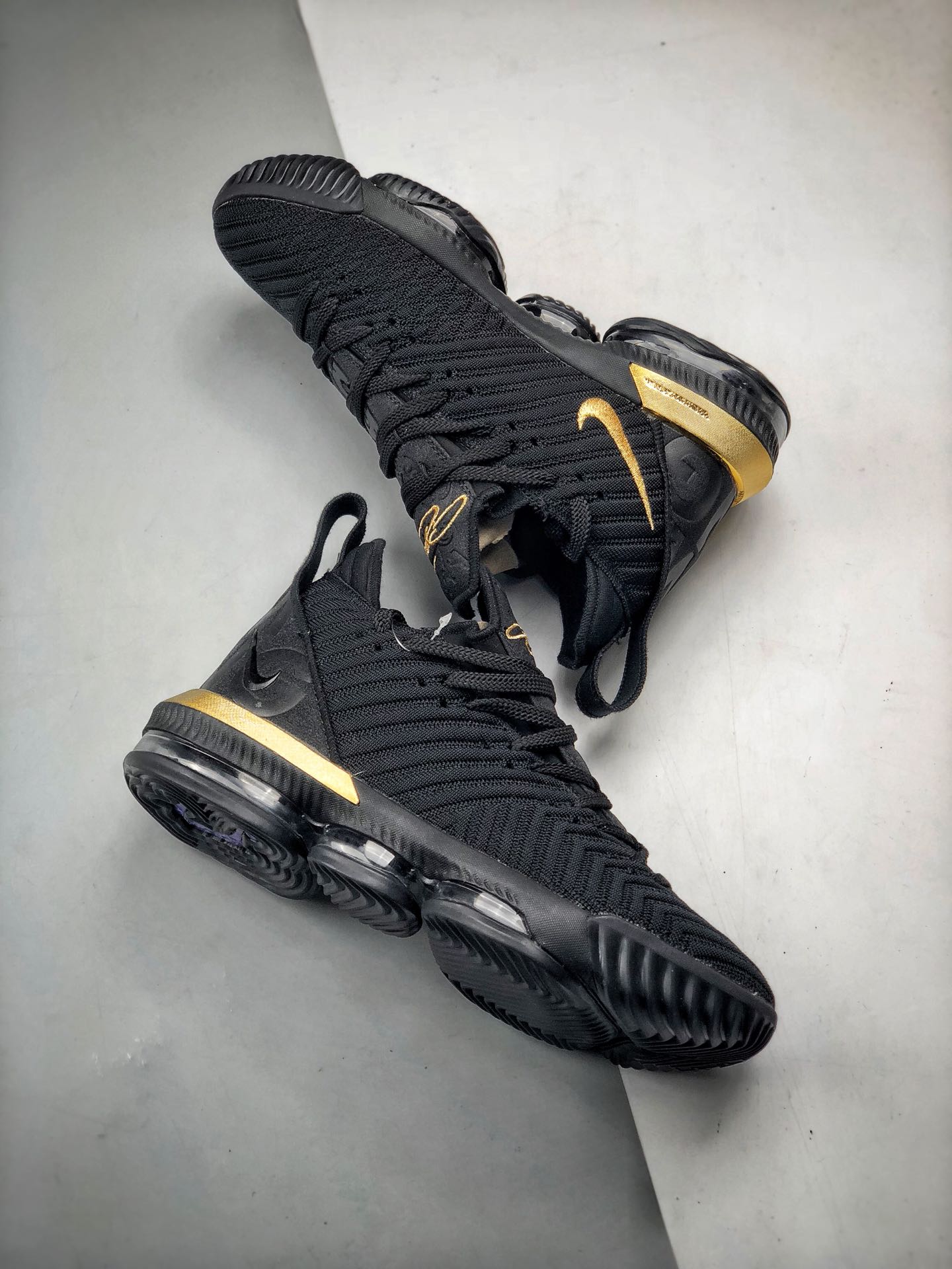 190 纯原最高工艺  黑金配色 Nike Lebron XVI EP 勒布朗詹姆斯16代BQ6582-900