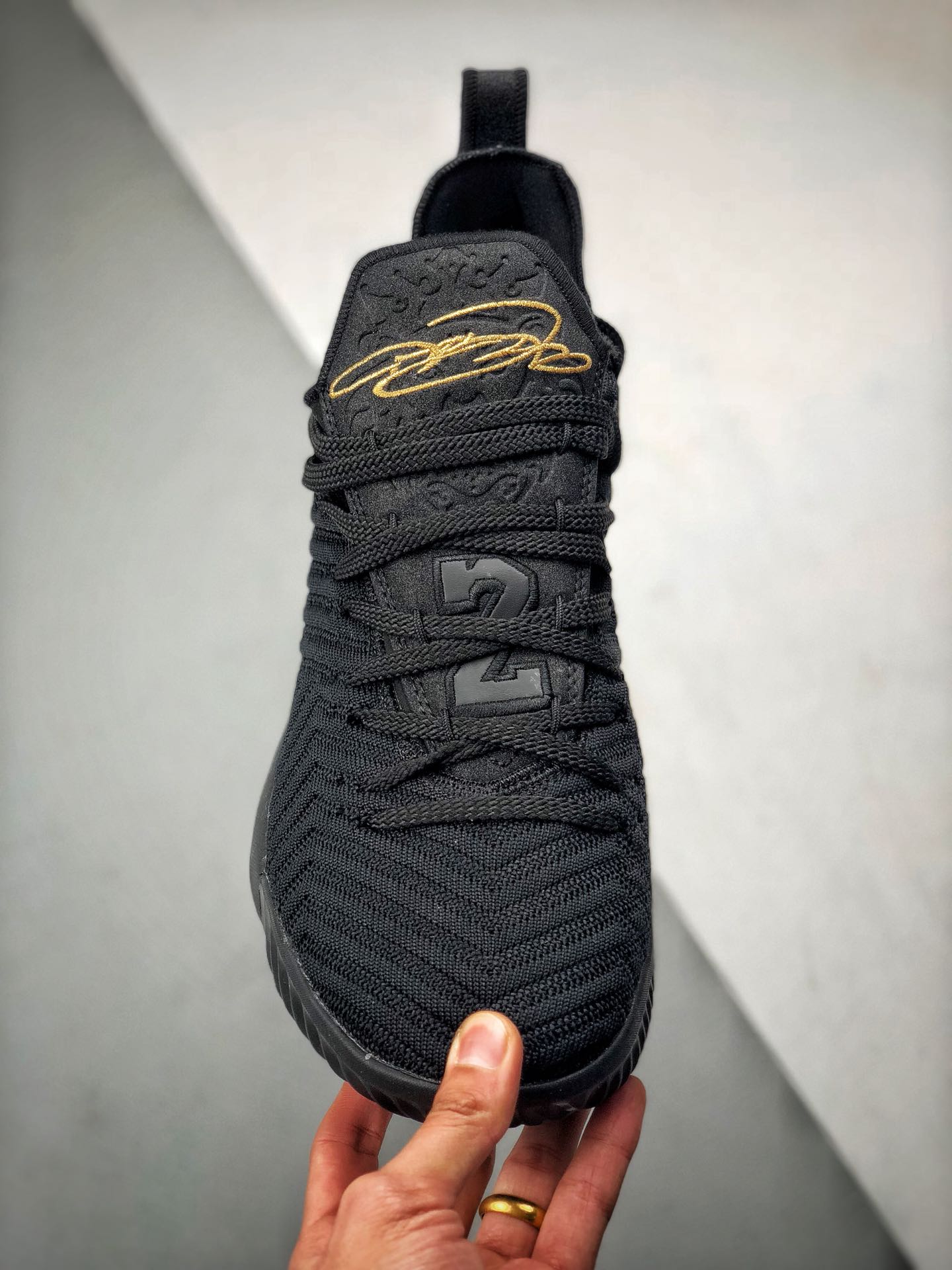 190 纯原最高工艺  黑金配色 Nike Lebron XVI EP 勒布朗詹姆斯16代BQ6582-900