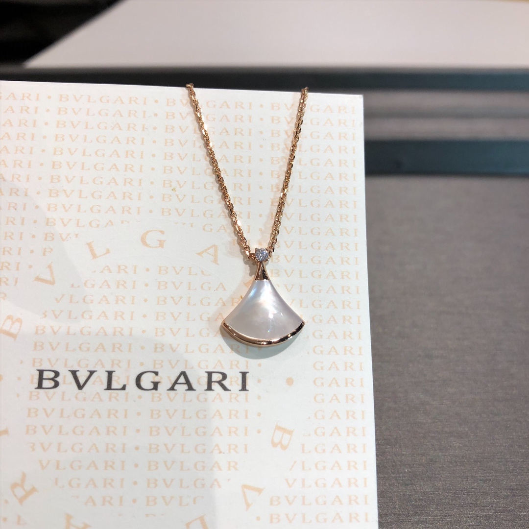 Bvlgari - Necklace