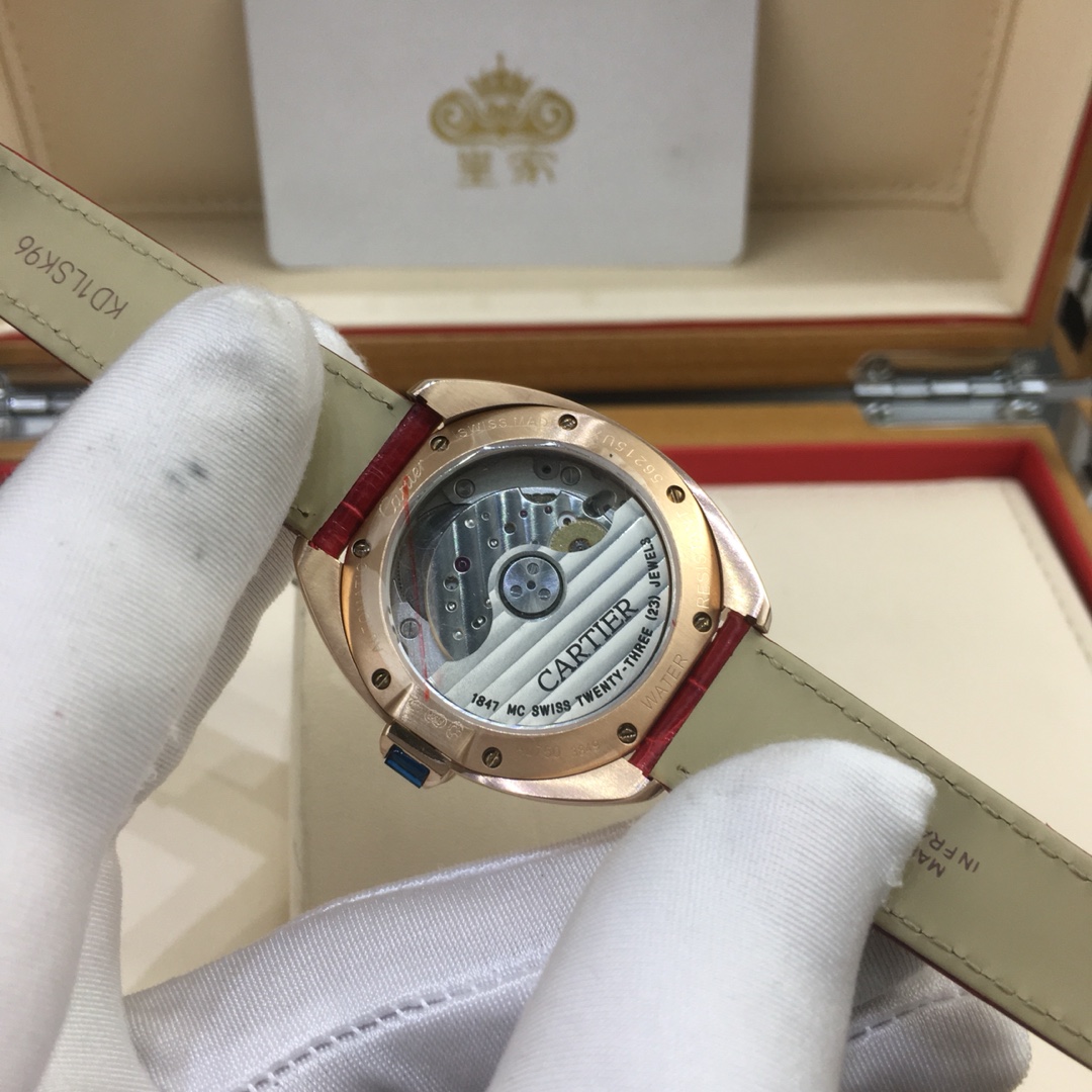 Cartier 皇家 卡地亚钥匙女款腕表