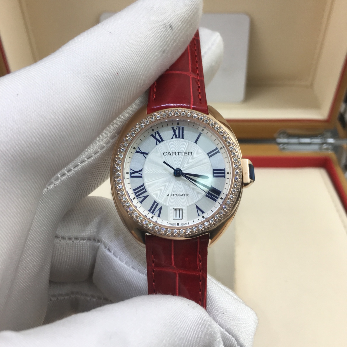Cartier 皇家 卡地亚钥匙女款腕表