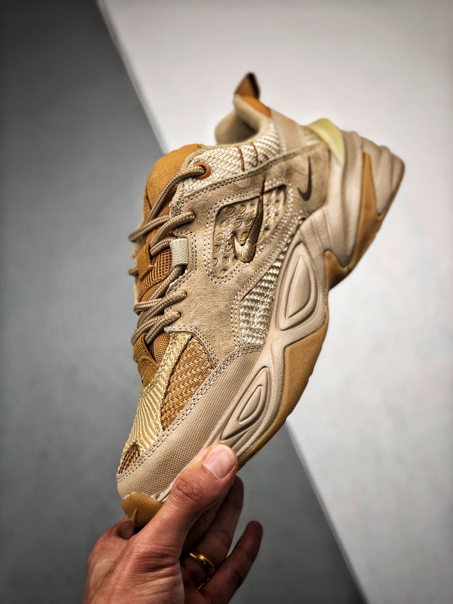 Air Monarch the M2K Tekno Size：36 36.5 37.5 38 38.5 39 40 40.5 41 42 42.5 43 44 44.5 45编码#A-B98462