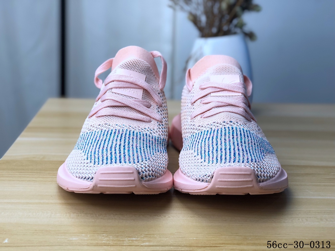 Adidas Swift Run PK 编织飞线 防滑耐磨 休闲运动跑步鞋！56cc-30-0313