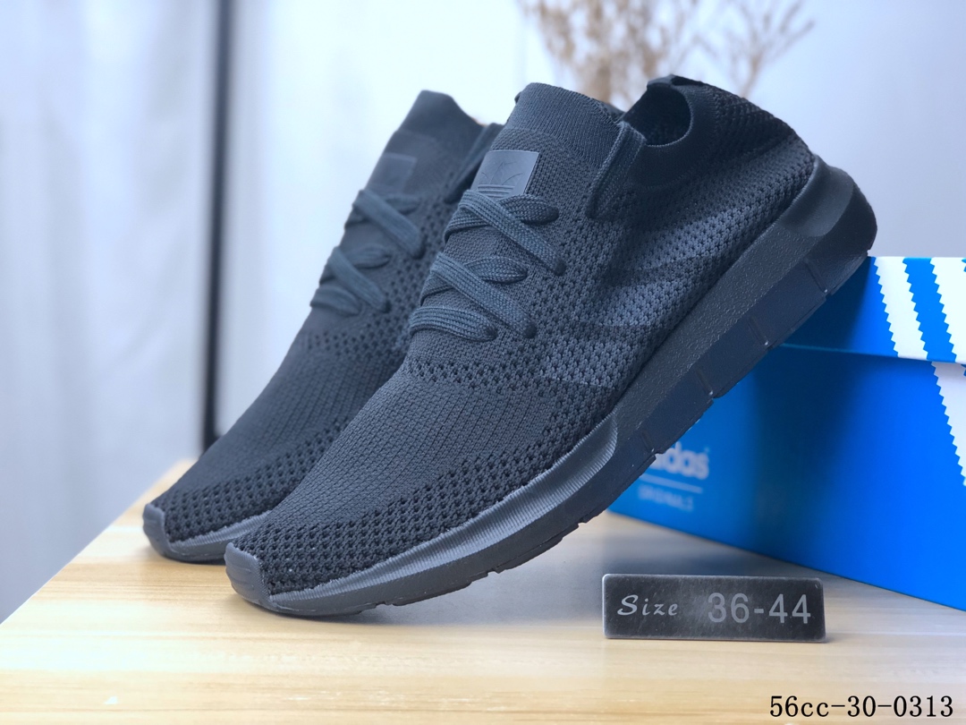 Adidas Swift Run PK 编织飞线 防滑耐磨 休闲运动跑步鞋！56cc-30-0313