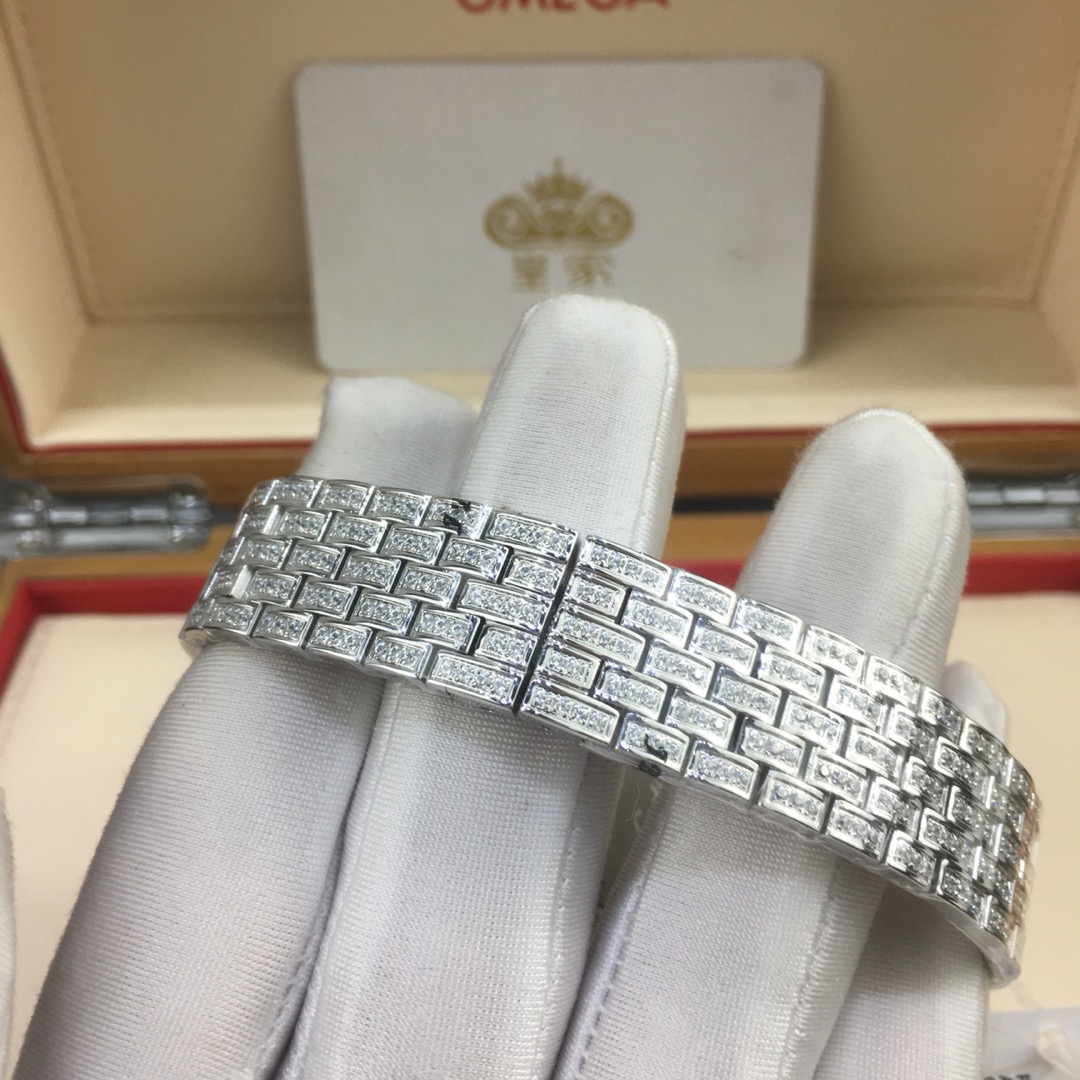 Cartier 皇家 卡地亚山度士系列满钻女款腕表