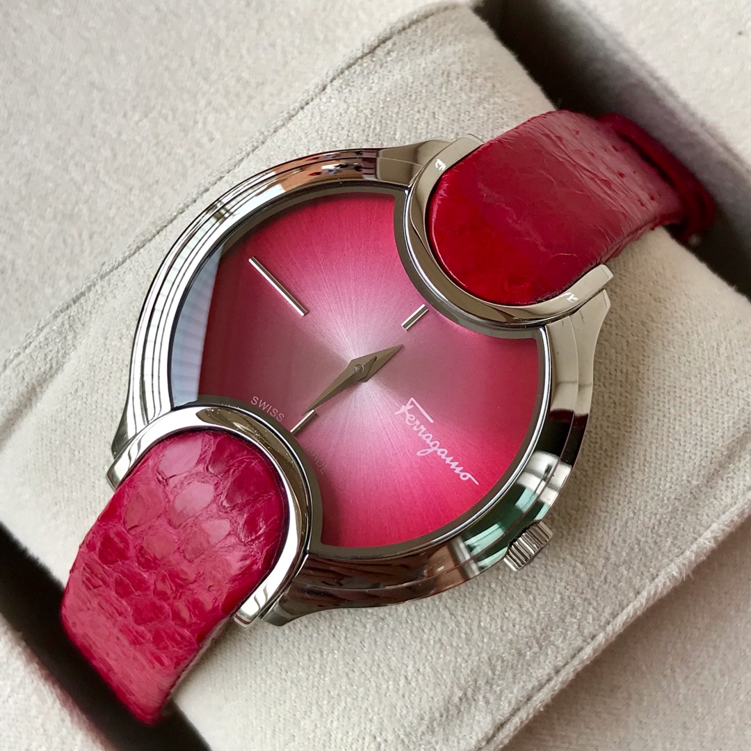 Luxury Feragamo FIZ Series Rose Gold Lady Watch with Swiss Stones and Snake Belt - 图片 1