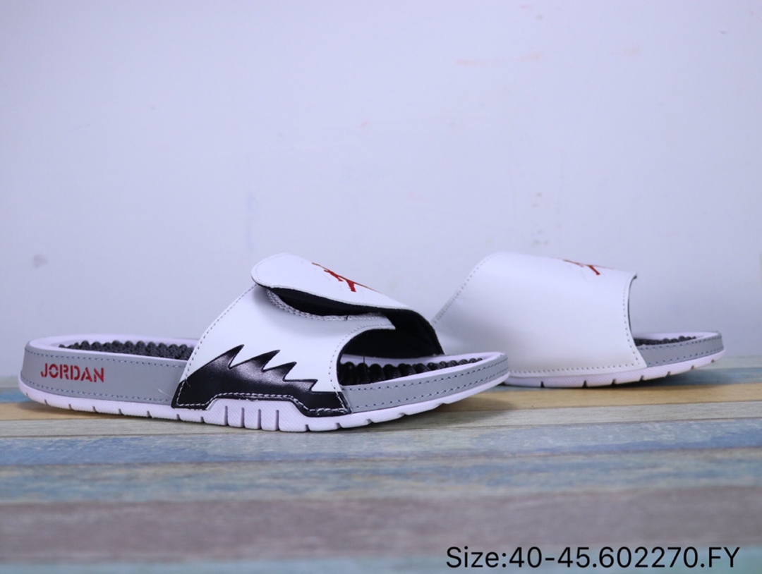 JORDAN HYDRO ⅩⅠ RETRO 乔丹魔术贴 按摩脚底颗粒 舒适 夏季清凉拖鞋 AA1336 602270