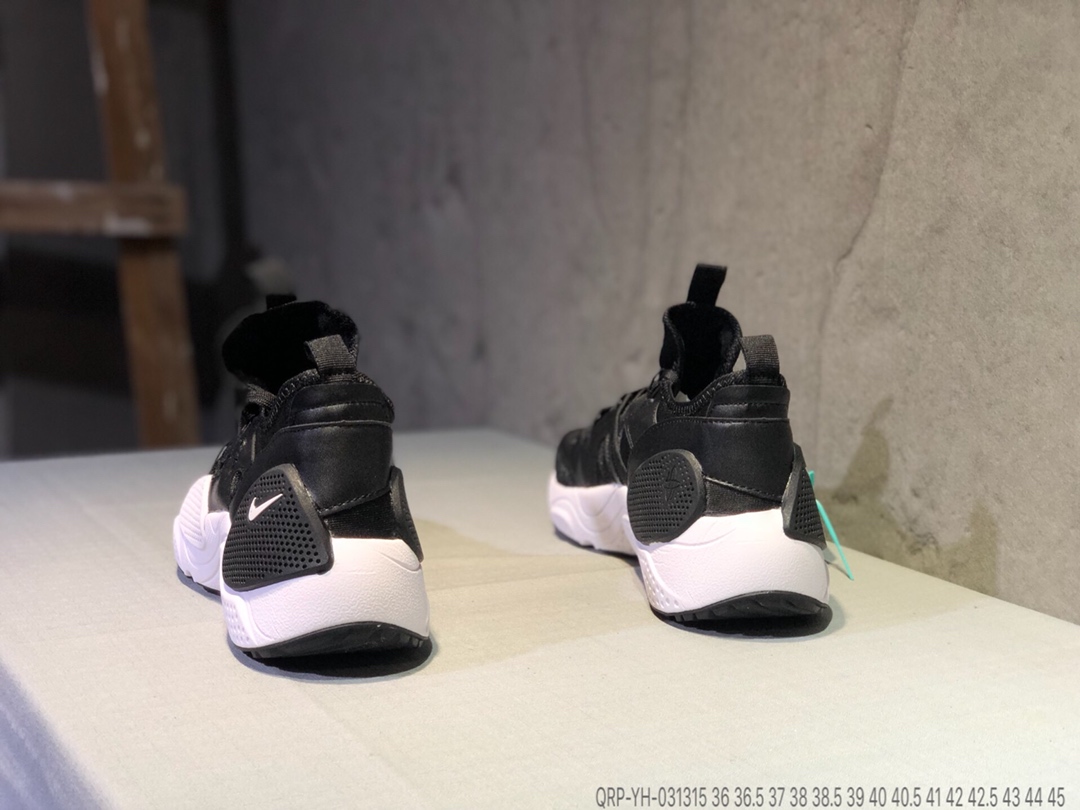 Nike Huarache E.D.G.E TXT QS 新款华莱士7代QRP-YH-031315 尺码：36 36.5 37 38 38.5 39 40 40.5 41 42 42.5 43 44 45